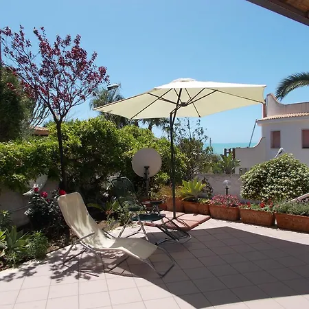 Holiday House Torre Di Manfria Гела
